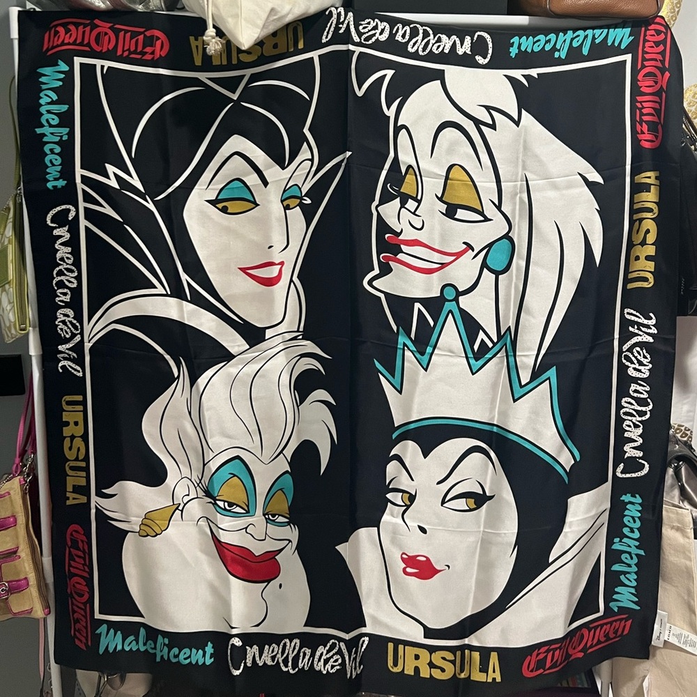 Coach Disney Villains Black & White Silk Scarf NWT - Picture 2 of 8